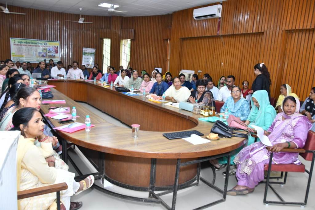 प्रगतिशील महिला किसानों ने सांझा किए अपने अनुभव तकनीक से बदल रही है खेती की तस्वीर